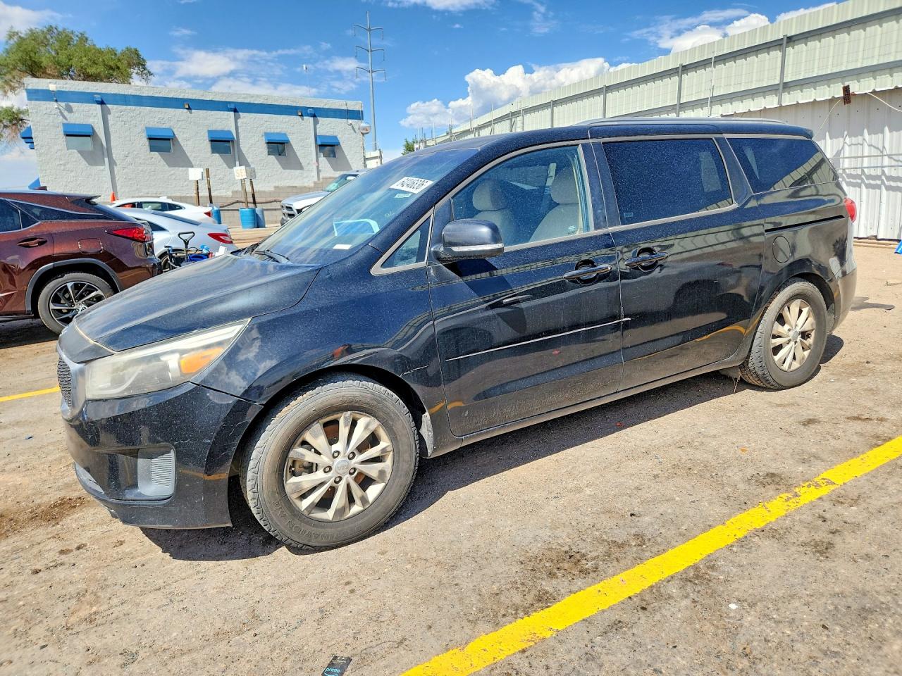 2016 KIA SEDONA LX - Middle-low