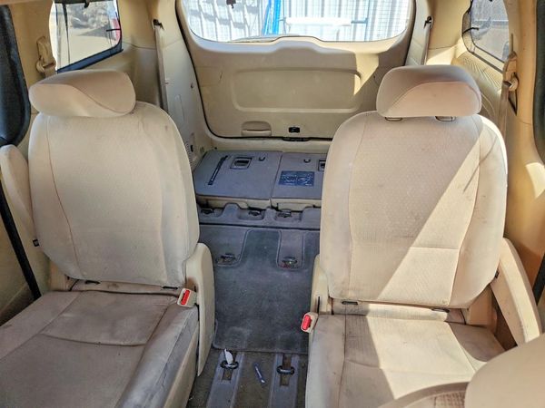 2016 KIA SEDONA LX - Middle-low