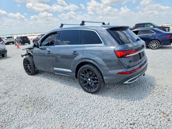 2021 AUDI Q7 quattro Premium Plus