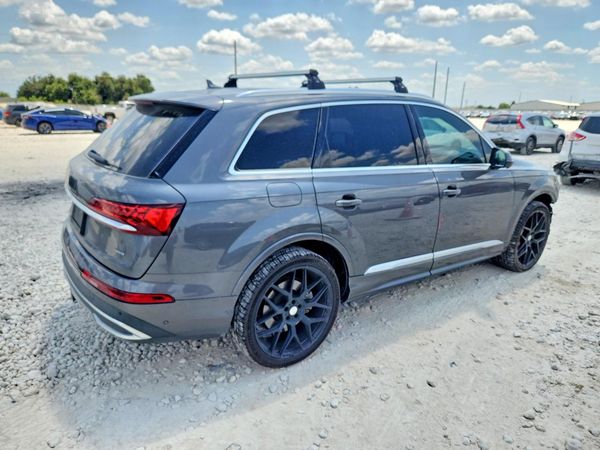 2021 AUDI Q7 quattro Premium Plus