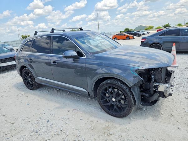 2021 AUDI Q7 quattro Premium Plus
