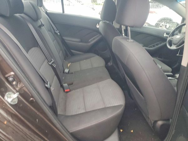 2017 KIA FORTE LX Popular, S