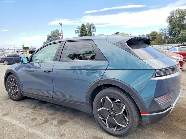 2024 HYUNDAI IONIQ SEL