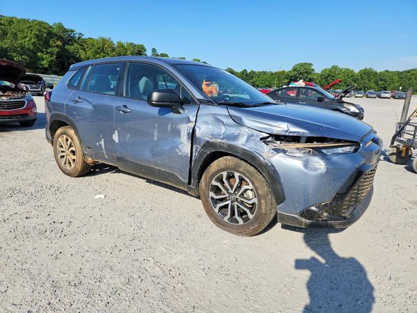 2024 TOYOTA COROLLA