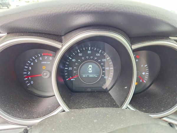 2015 KIA OPTIMA GL - Middle-low