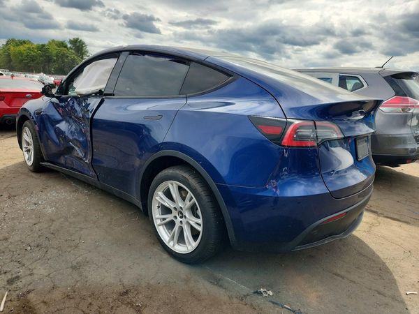 2020 TESLA MODEL Y