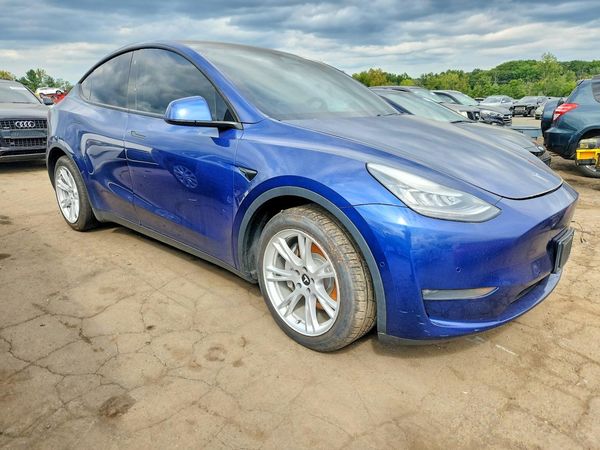 2020 TESLA MODEL Y