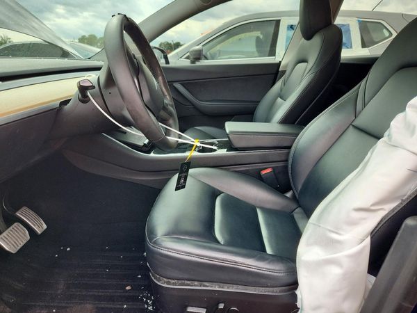 2020 TESLA MODEL Y