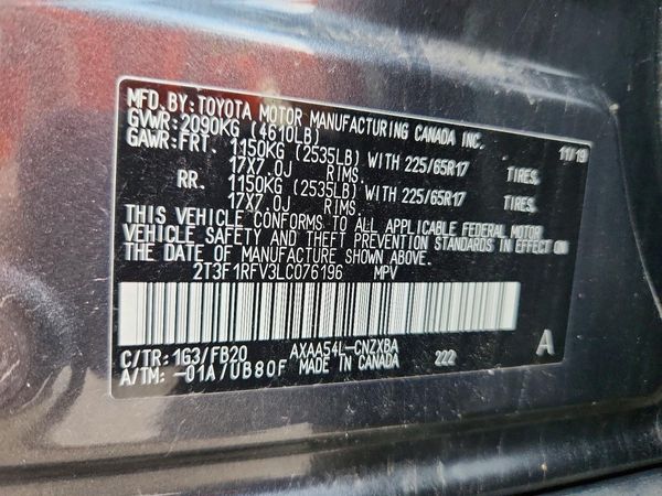 2020 TOYOTA RAV4 LE