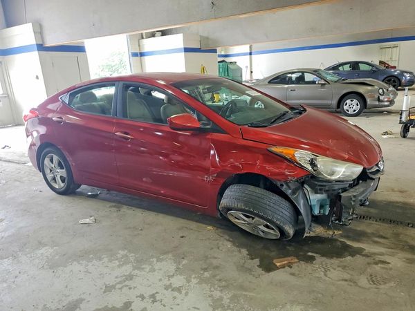 2013 HYUNDAI ELANTRA