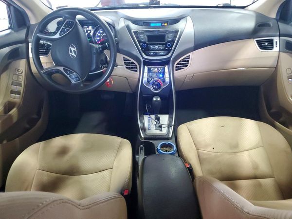 2013 HYUNDAI ELANTRA