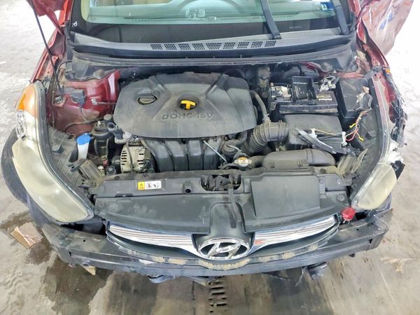 2013 HYUNDAI ELANTRA