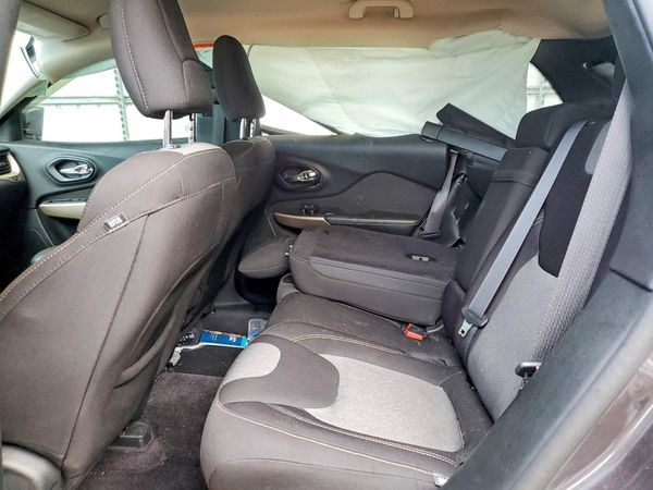 2017 JEEP CHEROKEE Sport
