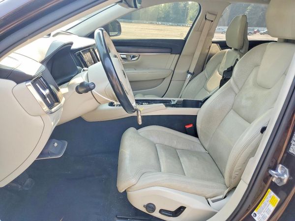 2017 VOLVO V90 CROSS COUNTRY Inscription