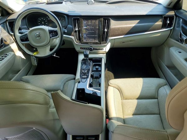 2017 VOLVO V90 CROSS COUNTRY Inscription