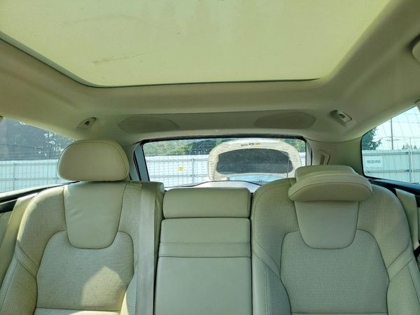 2017 VOLVO V90 CROSS COUNTRY Inscription