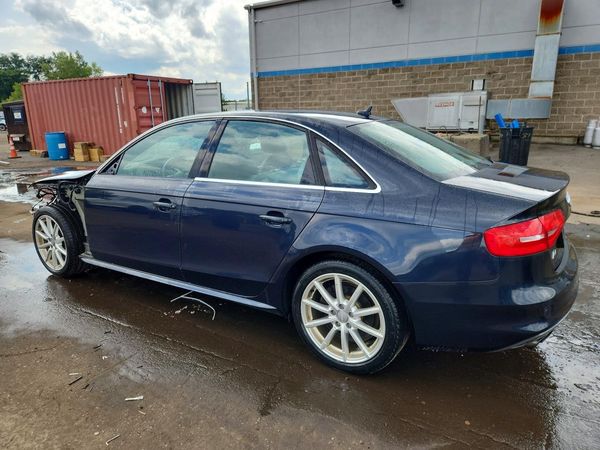 2016 AUDI A4