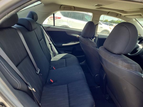 2013 TOYOTA COROLLA