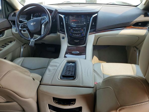 2016 CADILLAC ESCALADE Premium