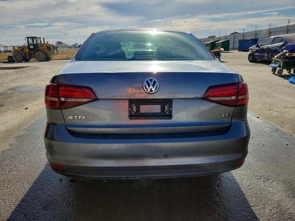 2018 VOLKSWAGEN JETTA S