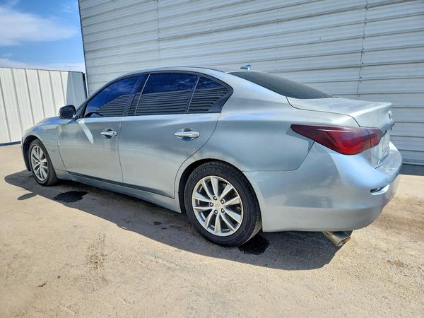 2015 INFINITI Q50