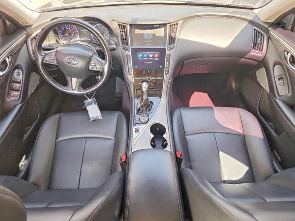 2015 INFINITI Q50