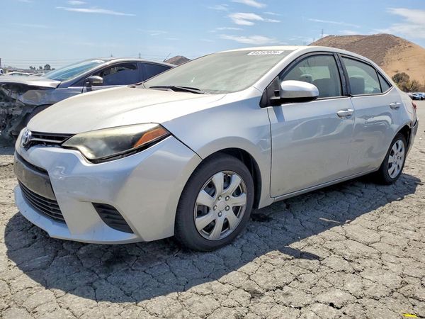 2015 TOYOTA COROLLA