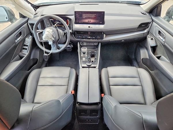 2026 NISSAN ROGUE SL