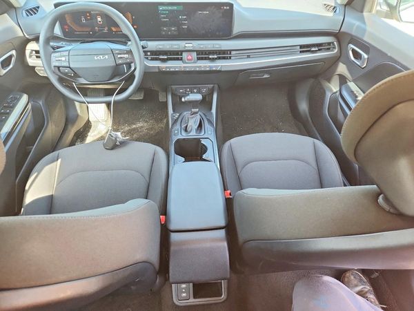 2026 KIA K4 LX, LXS