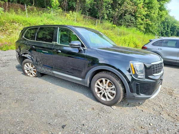 2022 KIA TELLURIDE LX