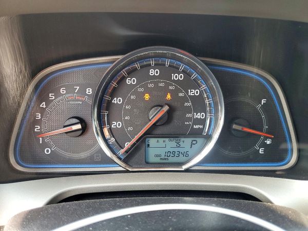2015 TOYOTA RAV4 Limited (G Grade)