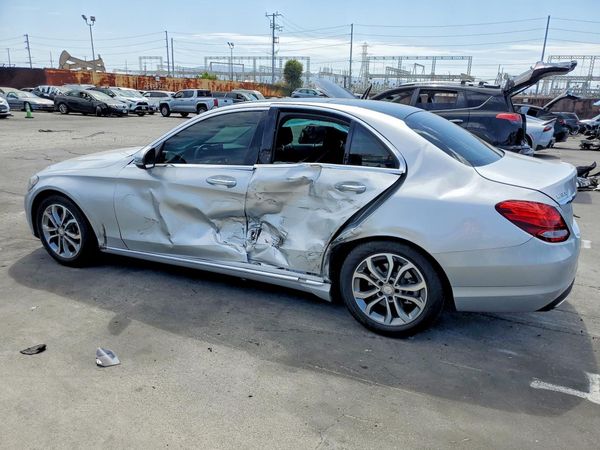 2016 MERCEDES-BENZ C C300