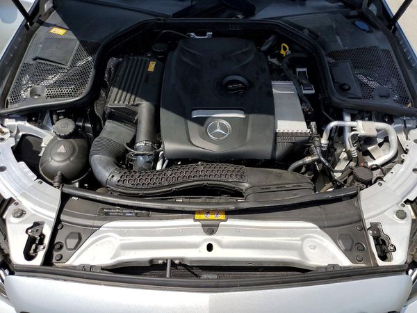 2016 MERCEDES-BENZ C C300