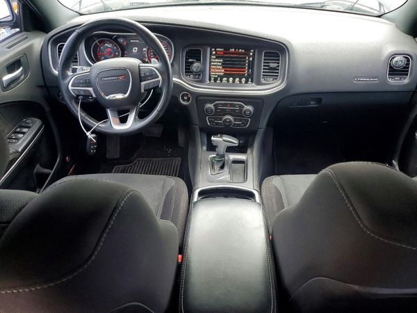2017 DODGE CHARGER SXT