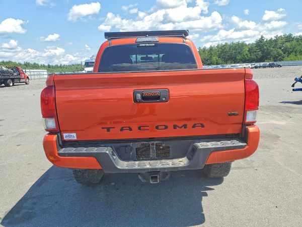 2017 TOYOTA TACOMA