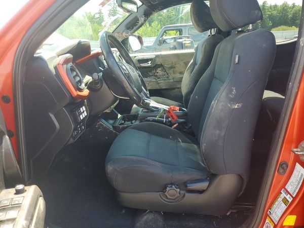 2017 TOYOTA TACOMA