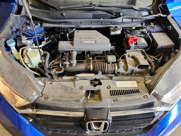2020 HONDA CRV EX — Engine bay