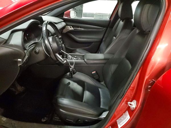 2019 MAZDA 3