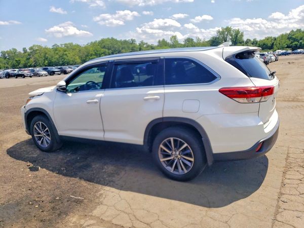 2019 TOYOTA HIGHLANDER SE/XLE