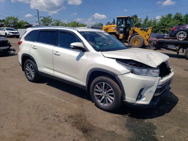2019 TOYOTA HIGHLANDER SE/XLE