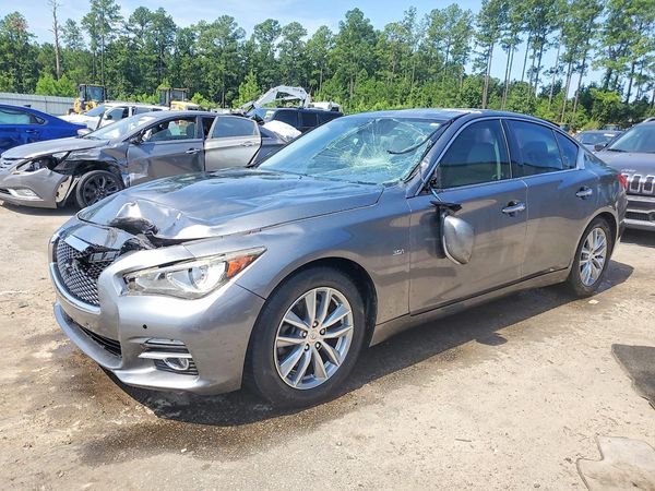 2016 INFINITI Q50