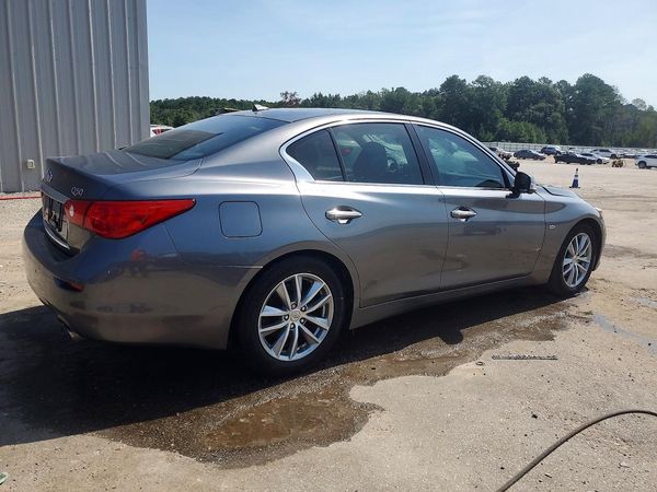 2016 INFINITI Q50