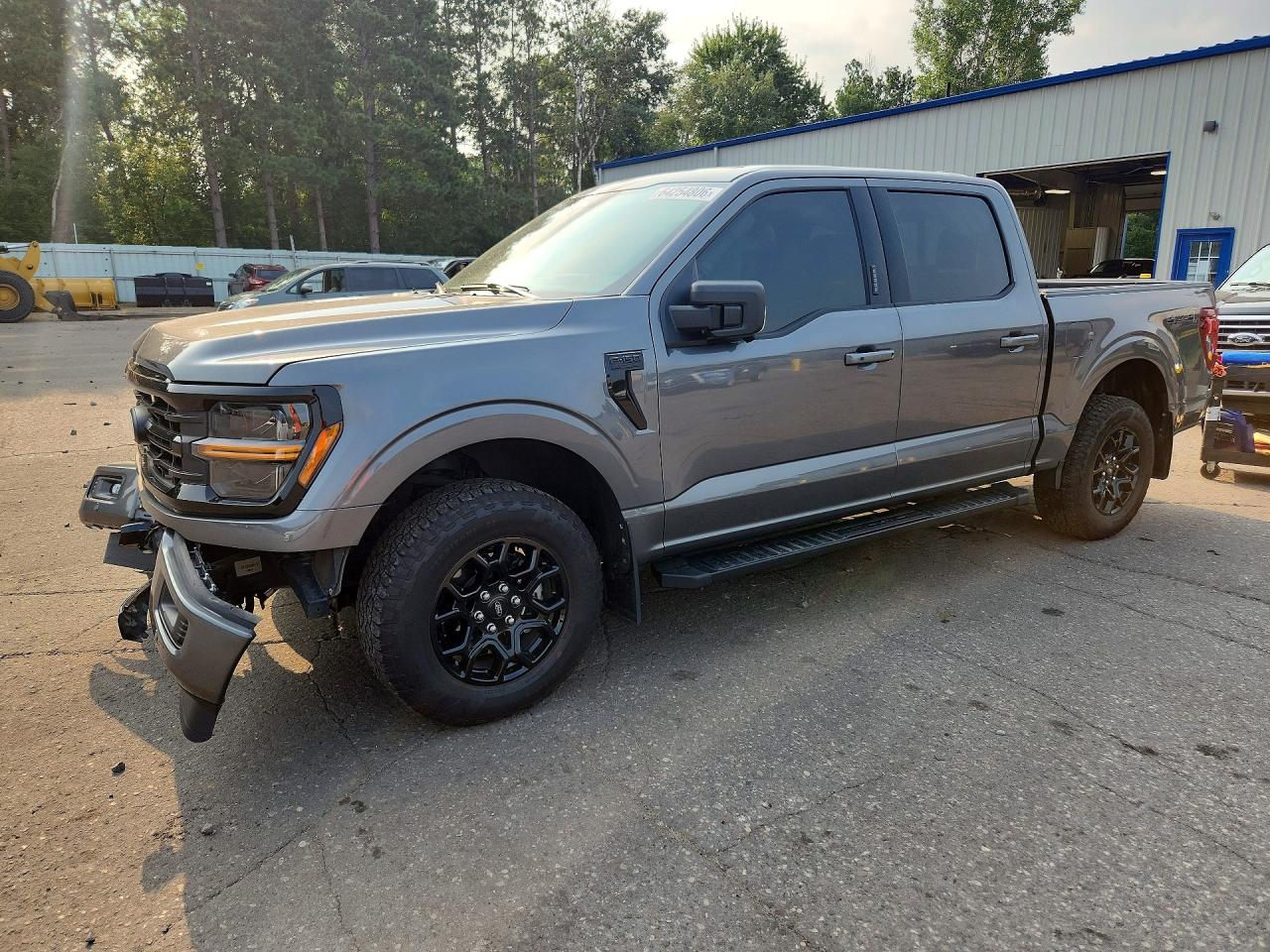 2024 FORD F150