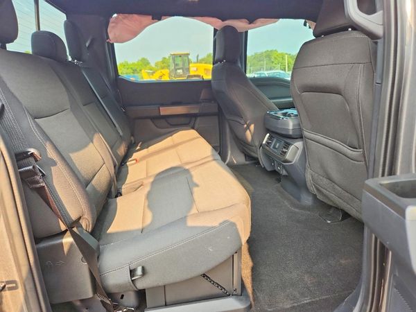 2024 FORD F150