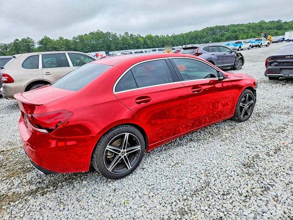 2019 MERCEDES-BENZ A