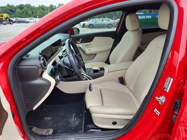2019 MERCEDES-BENZ A