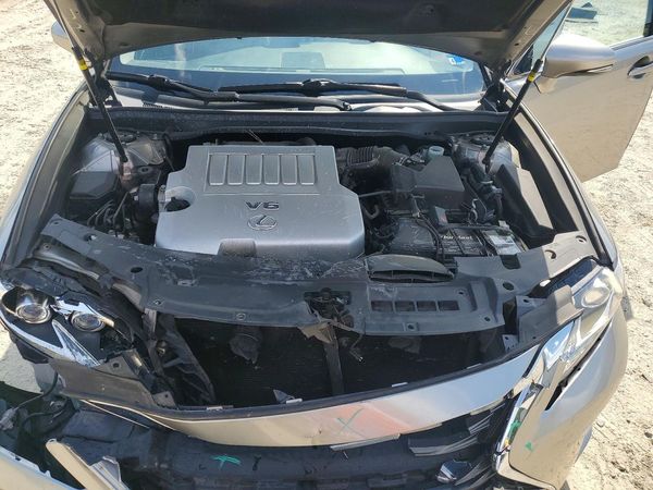 2016 LEXUS ES