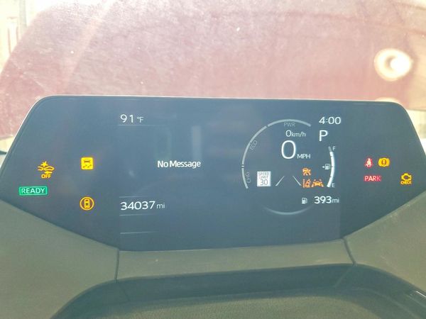 2024 TOYOTA PRIUS