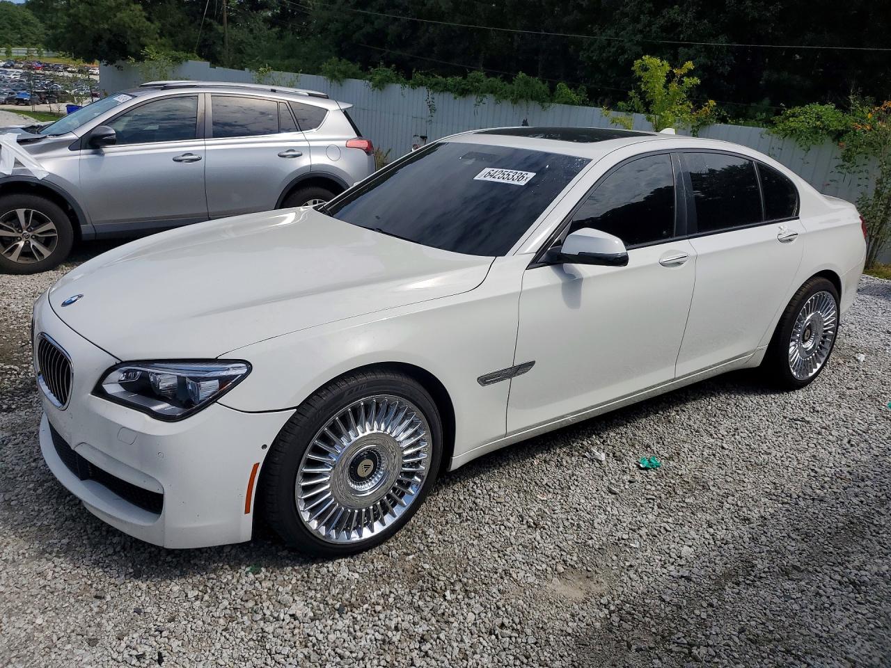 2015 BMW 750 750i/Alpina B7