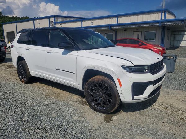 2026 JEEP GRAND CHEROKEE Summit